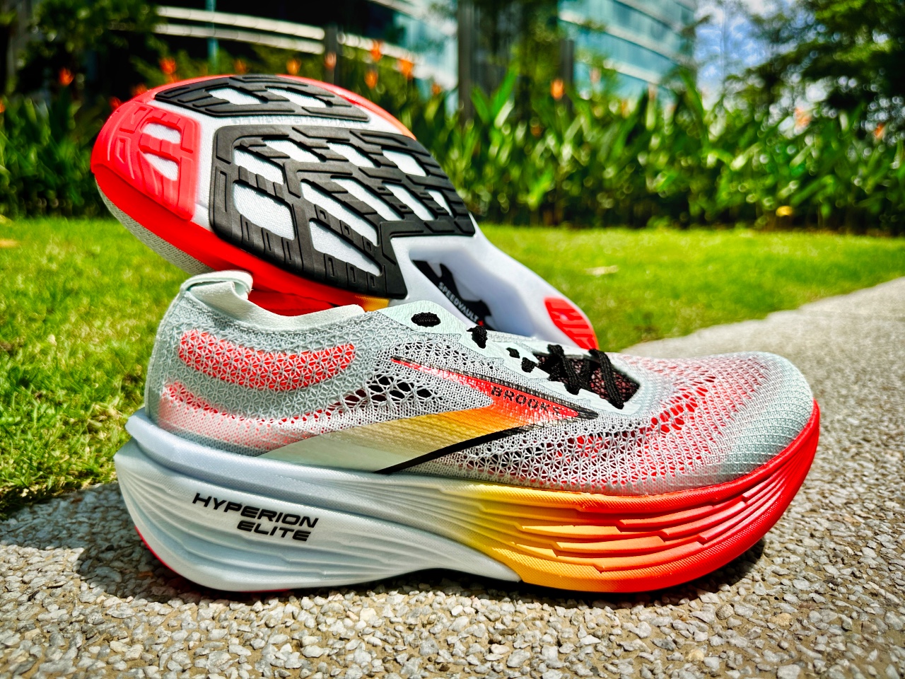 Picture of Brooks Hyperion Elite 4